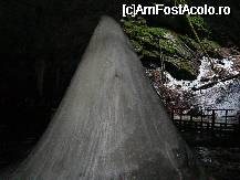 [P14] Ghetarul de la Scarisoara » foto by pepsi70ro
 - 
<span class="allrVoted glyphicon glyphicon-heart hidden" id="av32197"></span>
<a class="m-l-10 hidden" id="sv32197" onclick="voting_Foto_DelVot(,32197,4073)" role="button">șterge vot <span class="glyphicon glyphicon-remove"></span></a>
<a id="v932197" class=" c-red"  onclick="voting_Foto_SetVot(32197)" role="button"><span class="glyphicon glyphicon-heart-empty"></span> <b>LIKE</b> = Votează poza</a> <img class="hidden"  id="f32197W9" src="/imagini/loader.gif" border="0" /><span class="AjErrMes hidden" id="e32197ErM"></span>