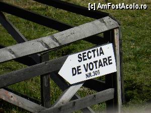 [P10] Subiect fierbinte: sectie de votare in apropiere » foto by ionescunic
 - 
<span class="allrVoted glyphicon glyphicon-heart hidden" id="av345312"></span>
<a class="m-l-10 hidden" id="sv345312" onclick="voting_Foto_DelVot(,345312,4076)" role="button">șterge vot <span class="glyphicon glyphicon-remove"></span></a>
<a id="v9345312" class=" c-red"  onclick="voting_Foto_SetVot(345312)" role="button"><span class="glyphicon glyphicon-heart-empty"></span> <b>LIKE</b> = Votează poza</a> <img class="hidden"  id="f345312W9" src="/imagini/loader.gif" border="0" /><span class="AjErrMes hidden" id="e345312ErM"></span>