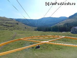 [P07] Vedere de la telecabina Pestera » foto by ionescunic
 - 
<span class="allrVoted glyphicon glyphicon-heart hidden" id="av345308"></span>
<a class="m-l-10 hidden" id="sv345308" onclick="voting_Foto_DelVot(,345308,4076)" role="button">șterge vot <span class="glyphicon glyphicon-remove"></span></a>
<a id="v9345308" class=" c-red"  onclick="voting_Foto_SetVot(345308)" role="button"><span class="glyphicon glyphicon-heart-empty"></span> <b>LIKE</b> = Votează poza</a> <img class="hidden"  id="f345308W9" src="/imagini/loader.gif" border="0" /><span class="AjErrMes hidden" id="e345308ErM"></span>
