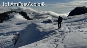 [P13] Spre Cascada Vanturis » foto by Mika
 - 
<span class="allrVoted glyphicon glyphicon-heart hidden" id="av1517267"></span>
<a class="m-l-10 hidden" id="sv1517267" onclick="voting_Foto_DelVot(,1517267,4076)" role="button">șterge vot <span class="glyphicon glyphicon-remove"></span></a>
<a id="v91517267" class=" c-red"  onclick="voting_Foto_SetVot(1517267)" role="button"><span class="glyphicon glyphicon-heart-empty"></span> <b>LIKE</b> = Votează poza</a> <img class="hidden"  id="f1517267W9" src="/imagini/loader.gif" border="0" /><span class="AjErrMes hidden" id="e1517267ErM"></span>