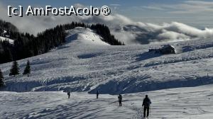 [P14] Spre Cascada Vanturis » foto by Mika
 - 
<span class="allrVoted glyphicon glyphicon-heart hidden" id="av1517268"></span>
<a class="m-l-10 hidden" id="sv1517268" onclick="voting_Foto_DelVot(,1517268,4076)" role="button">șterge vot <span class="glyphicon glyphicon-remove"></span></a>
<a id="v91517268" class=" c-red"  onclick="voting_Foto_SetVot(1517268)" role="button"><span class="glyphicon glyphicon-heart-empty"></span> <b>LIKE</b> = Votează poza</a> <img class="hidden"  id="f1517268W9" src="/imagini/loader.gif" border="0" /><span class="AjErrMes hidden" id="e1517268ErM"></span>