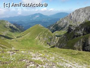 [P41] Vârful Lancia » foto by Mika
 - 
<span class="allrVoted glyphicon glyphicon-heart hidden" id="av1172241"></span>
<a class="m-l-10 hidden" id="sv1172241" onclick="voting_Foto_DelVot(,1172241,4076)" role="button">șterge vot <span class="glyphicon glyphicon-remove"></span></a>
<a id="v91172241" class=" c-red"  onclick="voting_Foto_SetVot(1172241)" role="button"><span class="glyphicon glyphicon-heart-empty"></span> <b>LIKE</b> = Votează poza</a> <img class="hidden"  id="f1172241W9" src="/imagini/loader.gif" border="0" /><span class="AjErrMes hidden" id="e1172241ErM"></span>
