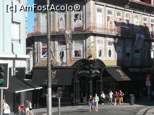 [P25] Intrarea pe artera comercială <strong>Rua de Santa Catarina</strong> » foto by Mika
 - 
<span class="allrVoted glyphicon glyphicon-heart hidden" id="av1162084"></span>
<a class="m-l-10 hidden" id="sv1162084" onclick="voting_Foto_DelVot(,1162084,4082)" role="button">șterge vot <span class="glyphicon glyphicon-remove"></span></a>
<a id="v91162084" class=" c-red"  onclick="voting_Foto_SetVot(1162084)" role="button"><span class="glyphicon glyphicon-heart-empty"></span> <b>LIKE</b> = Votează poza</a> <img class="hidden"  id="f1162084W9" src="/imagini/loader.gif" border="0" /><span class="AjErrMes hidden" id="e1162084ErM"></span>