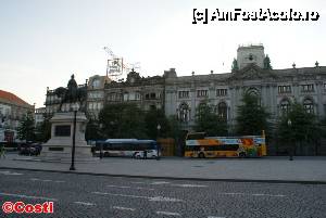 [P22] Praça da Liberdade, locul de unde puteţi lua busul turistic.  » foto by Costi
 - 
<span class="allrVoted glyphicon glyphicon-heart hidden" id="av414692"></span>
<a class="m-l-10 hidden" id="sv414692" onclick="voting_Foto_DelVot(,414692,4082)" role="button">șterge vot <span class="glyphicon glyphicon-remove"></span></a>
<a id="v9414692" class=" c-red"  onclick="voting_Foto_SetVot(414692)" role="button"><span class="glyphicon glyphicon-heart-empty"></span> <b>LIKE</b> = Votează poza</a> <img class="hidden"  id="f414692W9" src="/imagini/loader.gif" border="0" /><span class="AjErrMes hidden" id="e414692ErM"></span>