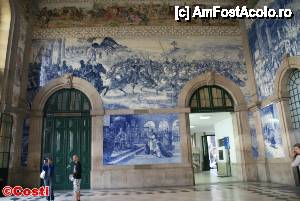 [P30] Azulejos în Estação de São Bento.  » foto by Costi
 - 
<span class="allrVoted glyphicon glyphicon-heart hidden" id="av414707"></span>
<a class="m-l-10 hidden" id="sv414707" onclick="voting_Foto_DelVot(,414707,4082)" role="button">șterge vot <span class="glyphicon glyphicon-remove"></span></a>
<a id="v9414707" class=" c-red"  onclick="voting_Foto_SetVot(414707)" role="button"><span class="glyphicon glyphicon-heart-empty"></span> <b>LIKE</b> = Votează poza</a> <img class="hidden"  id="f414707W9" src="/imagini/loader.gif" border="0" /><span class="AjErrMes hidden" id="e414707ErM"></span>