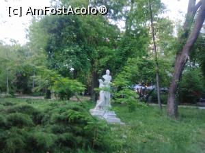 [P28] Minunatul Cișmigiu plin de verdeață, mai 2022 » foto by Mioritik
 - 
<span class="allrVoted glyphicon glyphicon-heart hidden" id="av1363162"></span>
<a class="m-l-10 hidden" id="sv1363162" onclick="voting_Foto_DelVot(,1363162,4083)" role="button">șterge vot <span class="glyphicon glyphicon-remove"></span></a>
<a id="v91363162" class=" c-red"  onclick="voting_Foto_SetVot(1363162)" role="button"><span class="glyphicon glyphicon-heart-empty"></span> <b>LIKE</b> = Votează poza</a> <img class="hidden"  id="f1363162W9" src="/imagini/loader.gif" border="0" /><span class="AjErrMes hidden" id="e1363162ErM"></span>