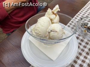 [P10] Din nou la Allegro - îngheţata de caramel sărat » foto by nicole33
 - 
<span class="allrVoted glyphicon glyphicon-heart hidden" id="av1255892"></span>
<a class="m-l-10 hidden" id="sv1255892" onclick="voting_Foto_DelVot(,1255892,4083)" role="button">șterge vot <span class="glyphicon glyphicon-remove"></span></a>
<a id="v91255892" class=" c-red"  onclick="voting_Foto_SetVot(1255892)" role="button"><span class="glyphicon glyphicon-heart-empty"></span> <b>LIKE</b> = Votează poza</a> <img class="hidden"  id="f1255892W9" src="/imagini/loader.gif" border="0" /><span class="AjErrMes hidden" id="e1255892ErM"></span>