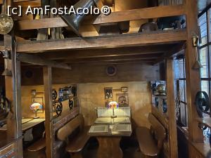 [P08] Restaurant Casa Myt - separeuri la interior » foto by nicole33
 - 
<span class="allrVoted glyphicon glyphicon-heart hidden" id="av1318539"></span>
<a class="m-l-10 hidden" id="sv1318539" onclick="voting_Foto_DelVot(,1318539,4083)" role="button">șterge vot <span class="glyphicon glyphicon-remove"></span></a>
<a id="v91318539" class=" c-red"  onclick="voting_Foto_SetVot(1318539)" role="button"><span class="glyphicon glyphicon-heart-empty"></span> <b>LIKE</b> = Votează poza</a> <img class="hidden"  id="f1318539W9" src="/imagini/loader.gif" border="0" /><span class="AjErrMes hidden" id="e1318539ErM"></span>