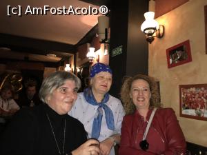 [P06] High Life Tavern & Pub - prietenii se adună » foto by nicole33
 - 
<span class="allrVoted glyphicon glyphicon-heart hidden" id="av1063748"></span>
<a class="m-l-10 hidden" id="sv1063748" onclick="voting_Foto_DelVot(,1063748,4083)" role="button">șterge vot <span class="glyphicon glyphicon-remove"></span></a>
<a id="v91063748" class=" c-red"  onclick="voting_Foto_SetVot(1063748)" role="button"><span class="glyphicon glyphicon-heart-empty"></span> <b>LIKE</b> = Votează poza</a> <img class="hidden"  id="f1063748W9" src="/imagini/loader.gif" border="0" /><span class="AjErrMes hidden" id="e1063748ErM"></span>