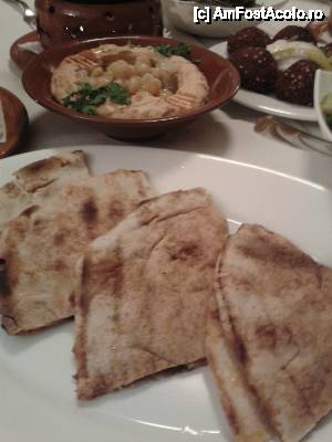 [P03] Humus si Lahmajun » foto by amero
 - 
<span class="allrVoted glyphicon glyphicon-heart hidden" id="av405613"></span>
<a class="m-l-10 hidden" id="sv405613" onclick="voting_Foto_DelVot(,405613,4083)" role="button">șterge vot <span class="glyphicon glyphicon-remove"></span></a>
<a id="v9405613" class=" c-red"  onclick="voting_Foto_SetVot(405613)" role="button"><span class="glyphicon glyphicon-heart-empty"></span> <b>LIKE</b> = Votează poza</a> <img class="hidden"  id="f405613W9" src="/imagini/loader.gif" border="0" /><span class="AjErrMes hidden" id="e405613ErM"></span>