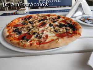 [P08] Equinoxe - Bar Cafenea Restaurant. Pizza Quatro Stagioni. » foto by iulianic
 - 
<span class="allrVoted glyphicon glyphicon-heart hidden" id="av1202384"></span>
<a class="m-l-10 hidden" id="sv1202384" onclick="voting_Foto_DelVot(,1202384,4083)" role="button">șterge vot <span class="glyphicon glyphicon-remove"></span></a>
<a id="v91202384" class=" c-red"  onclick="voting_Foto_SetVot(1202384)" role="button"><span class="glyphicon glyphicon-heart-empty"></span> <b>LIKE</b> = Votează poza</a> <img class="hidden"  id="f1202384W9" src="/imagini/loader.gif" border="0" /><span class="AjErrMes hidden" id="e1202384ErM"></span>