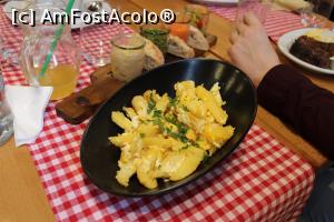 [P13] București, Restaurantul City Grill Covaci, Gustarea eroică, plăcută ca aspect și gust » foto by mprofeanu
 - 
<span class="allrVoted glyphicon glyphicon-heart hidden" id="av1163057"></span>
<a class="m-l-10 hidden" id="sv1163057" onclick="voting_Foto_DelVot(,1163057,4083)" role="button">șterge vot <span class="glyphicon glyphicon-remove"></span></a>
<a id="v91163057" class=" c-red"  onclick="voting_Foto_SetVot(1163057)" role="button"><span class="glyphicon glyphicon-heart-empty"></span> <b>LIKE</b> = Votează poza</a> <img class="hidden"  id="f1163057W9" src="/imagini/loader.gif" border="0" /><span class="AjErrMes hidden" id="e1163057ErM"></span>