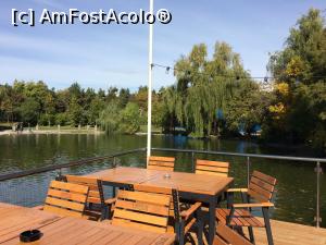[P05] Cafeneaua Actorilor. Terasa sub soarele bland de octombrie.  » foto by Floria
 - 
<span class="allrVoted glyphicon glyphicon-heart hidden" id="av912145"></span>
<a class="m-l-10 hidden" id="sv912145" onclick="voting_Foto_DelVot(,912145,4083)" role="button">șterge vot <span class="glyphicon glyphicon-remove"></span></a>
<a id="v9912145" class=" c-red"  onclick="voting_Foto_SetVot(912145)" role="button"><span class="glyphicon glyphicon-heart-empty"></span> <b>LIKE</b> = Votează poza</a> <img class="hidden"  id="f912145W9" src="/imagini/loader.gif" border="0" /><span class="AjErrMes hidden" id="e912145ErM"></span>
