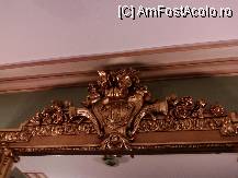 [P13] Hotel Capsa - si oglinzile de pe holuri sunt de aceeasi calitate -rama aurita » foto by Diaura*
 - 
<span class="allrVoted glyphicon glyphicon-heart hidden" id="av112314"></span>
<a class="m-l-10 hidden" id="sv112314" onclick="voting_Foto_DelVot(,112314,4083)" role="button">șterge vot <span class="glyphicon glyphicon-remove"></span></a>
<a id="v9112314" class=" c-red"  onclick="voting_Foto_SetVot(112314)" role="button"><span class="glyphicon glyphicon-heart-empty"></span> <b>LIKE</b> = Votează poza</a> <img class="hidden"  id="f112314W9" src="/imagini/loader.gif" border="0" /><span class="AjErrMes hidden" id="e112314ErM"></span>