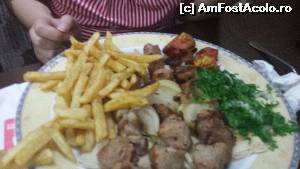 [P02] Restaurantul Naser - frigarui de vita, bune de te lingi pe degete!  » foto by kiwivik
 - 
<span class="allrVoted glyphicon glyphicon-heart hidden" id="av550907"></span>
<a class="m-l-10 hidden" id="sv550907" onclick="voting_Foto_DelVot(,550907,4083)" role="button">șterge vot <span class="glyphicon glyphicon-remove"></span></a>
<a id="v9550907" class=" c-red"  onclick="voting_Foto_SetVot(550907)" role="button"><span class="glyphicon glyphicon-heart-empty"></span> <b>LIKE</b> = Votează poza</a> <img class="hidden"  id="f550907W9" src="/imagini/loader.gif" border="0" /><span class="AjErrMes hidden" id="e550907ErM"></span>