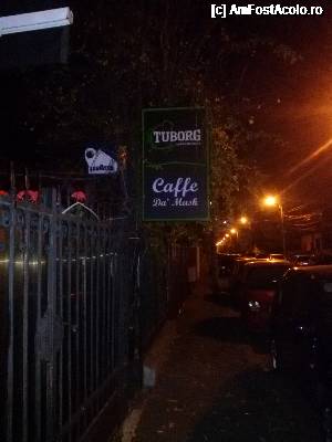 [P01] Intrarea in cafenea » foto by Lexy
 - 
<span class="allrVoted glyphicon glyphicon-heart hidden" id="av692338"></span>
<a class="m-l-10 hidden" id="sv692338" onclick="voting_Foto_DelVot(,692338,4083)" role="button">șterge vot <span class="glyphicon glyphicon-remove"></span></a>
<a id="v9692338" class=" c-red"  onclick="voting_Foto_SetVot(692338)" role="button"><span class="glyphicon glyphicon-heart-empty"></span> <b>LIKE</b> = Votează poza</a> <img class="hidden"  id="f692338W9" src="/imagini/loader.gif" border="0" /><span class="AjErrMes hidden" id="e692338ErM"></span>
