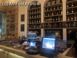 [P33] Calea Victoriei seara - Restaurantul Dragomir Niculescu » foto by mishu
 - 
<span class="allrVoted glyphicon glyphicon-heart hidden" id="av1191580"></span>
<a class="m-l-10 hidden" id="sv1191580" onclick="voting_Foto_DelVot(,1191580,4083)" role="button">șterge vot <span class="glyphicon glyphicon-remove"></span></a>
<a id="v91191580" class=" c-red"  onclick="voting_Foto_SetVot(1191580)" role="button"><span class="glyphicon glyphicon-heart-empty"></span> <b>LIKE</b> = Votează poza</a> <img class="hidden"  id="f1191580W9" src="/imagini/loader.gif" border="0" /><span class="AjErrMes hidden" id="e1191580ErM"></span>