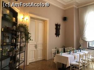 [P14] Luna cafe&bistro - si ceva natura » foto by mishu
 - 
<span class="allrVoted glyphicon glyphicon-heart hidden" id="av1278640"></span>
<a class="m-l-10 hidden" id="sv1278640" onclick="voting_Foto_DelVot(,1278640,4083)" role="button">șterge vot <span class="glyphicon glyphicon-remove"></span></a>
<a id="v91278640" class=" c-red"  onclick="voting_Foto_SetVot(1278640)" role="button"><span class="glyphicon glyphicon-heart-empty"></span> <b>LIKE</b> = Votează poza</a> <img class="hidden"  id="f1278640W9" src="/imagini/loader.gif" border="0" /><span class="AjErrMes hidden" id="e1278640ErM"></span>
