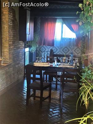 [P29] Restaurant Casa Jienilor -  prin local » foto by mishu
 - 
<span class="allrVoted glyphicon glyphicon-heart hidden" id="av1329344"></span>
<a class="m-l-10 hidden" id="sv1329344" onclick="voting_Foto_DelVot(,1329344,4083)" role="button">șterge vot <span class="glyphicon glyphicon-remove"></span></a>
<a id="v91329344" class=" c-red"  onclick="voting_Foto_SetVot(1329344)" role="button"><span class="glyphicon glyphicon-heart-empty"></span> <b>LIKE</b> = Votează poza</a> <img class="hidden"  id="f1329344W9" src="/imagini/loader.gif" border="0" /><span class="AjErrMes hidden" id="e1329344ErM"></span>