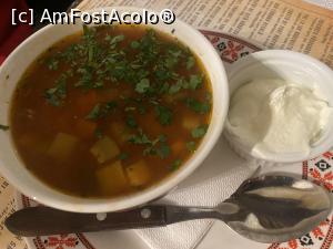 [P20] Restaurant Burebista - ciorba de perisoare si smantana alaturi » foto by mishu
 - 
<span class="allrVoted glyphicon glyphicon-heart hidden" id="av1337925"></span>
<a class="m-l-10 hidden" id="sv1337925" onclick="voting_Foto_DelVot(,1337925,4083)" role="button">șterge vot <span class="glyphicon glyphicon-remove"></span></a>
<a id="v91337925" class=" c-red"  onclick="voting_Foto_SetVot(1337925)" role="button"><span class="glyphicon glyphicon-heart-empty"></span> <b>LIKE</b> = Votează poza</a> <img class="hidden"  id="f1337925W9" src="/imagini/loader.gif" border="0" /><span class="AjErrMes hidden" id="e1337925ErM"></span>