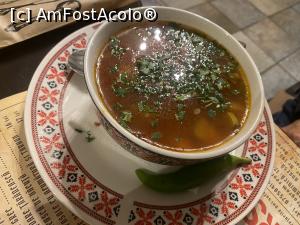 [P21] Restaurant Burebista - ciorba de perisoare si ardeiul alaturi » foto by mishu
 - 
<span class="allrVoted glyphicon glyphicon-heart hidden" id="av1337926"></span>
<a class="m-l-10 hidden" id="sv1337926" onclick="voting_Foto_DelVot(,1337926,4083)" role="button">șterge vot <span class="glyphicon glyphicon-remove"></span></a>
<a id="v91337926" class=" c-red"  onclick="voting_Foto_SetVot(1337926)" role="button"><span class="glyphicon glyphicon-heart-empty"></span> <b>LIKE</b> = Votează poza</a> <img class="hidden"  id="f1337926W9" src="/imagini/loader.gif" border="0" /><span class="AjErrMes hidden" id="e1337926ErM"></span>