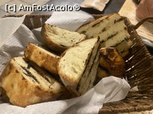 [P22] Restaurant Burebista - paine pusa pe gratar...o bunatate » foto by mishu
 - 
<span class="allrVoted glyphicon glyphicon-heart hidden" id="av1337927"></span>
<a class="m-l-10 hidden" id="sv1337927" onclick="voting_Foto_DelVot(,1337927,4083)" role="button">șterge vot <span class="glyphicon glyphicon-remove"></span></a>
<a id="v91337927" class=" c-red"  onclick="voting_Foto_SetVot(1337927)" role="button"><span class="glyphicon glyphicon-heart-empty"></span> <b>LIKE</b> = Votează poza</a> <img class="hidden"  id="f1337927W9" src="/imagini/loader.gif" border="0" /><span class="AjErrMes hidden" id="e1337927ErM"></span>