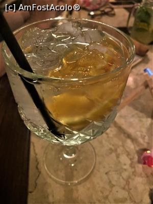 [P14] Salon Golescu - ceva cu alcool » foto by mishu
 - 
<span class="allrVoted glyphicon glyphicon-heart hidden" id="av1340608"></span>
<a class="m-l-10 hidden" id="sv1340608" onclick="voting_Foto_DelVot(,1340608,4083)" role="button">șterge vot <span class="glyphicon glyphicon-remove"></span></a>
<a id="v91340608" class=" c-red"  onclick="voting_Foto_SetVot(1340608)" role="button"><span class="glyphicon glyphicon-heart-empty"></span> <b>LIKE</b> = Votează poza</a> <img class="hidden"  id="f1340608W9" src="/imagini/loader.gif" border="0" /><span class="AjErrMes hidden" id="e1340608ErM"></span>