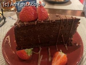 [P34] Restaurant Biutiful - alt desert » foto by mishu
 - 
<span class="allrVoted glyphicon glyphicon-heart hidden" id="av1347608"></span>
<a class="m-l-10 hidden" id="sv1347608" onclick="voting_Foto_DelVot(,1347608,4083)" role="button">șterge vot <span class="glyphicon glyphicon-remove"></span></a>
<a id="v91347608" class=" c-red"  onclick="voting_Foto_SetVot(1347608)" role="button"><span class="glyphicon glyphicon-heart-empty"></span> <b>LIKE</b> = Votează poza</a> <img class="hidden"  id="f1347608W9" src="/imagini/loader.gif" border="0" /><span class="AjErrMes hidden" id="e1347608ErM"></span>