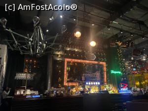 [P48] Restaurant Biutiful update ian 2023 - o lampa interesanta » foto by mishu
 - 
<span class="allrVoted glyphicon glyphicon-heart hidden" id="av1350334"></span>
<a class="m-l-10 hidden" id="sv1350334" onclick="voting_Foto_DelVot(,1350334,4083)" role="button">șterge vot <span class="glyphicon glyphicon-remove"></span></a>
<a id="v91350334" class=" c-red"  onclick="voting_Foto_SetVot(1350334)" role="button"><span class="glyphicon glyphicon-heart-empty"></span> <b>LIKE</b> = Votează poza</a> <img class="hidden"  id="f1350334W9" src="/imagini/loader.gif" border="0" /><span class="AjErrMes hidden" id="e1350334ErM"></span>