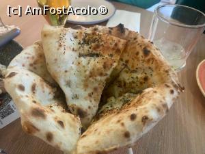 [P08] Restaurant AveForchetta - focaccia » foto by mishu
 - 
<span class="allrVoted glyphicon glyphicon-heart hidden" id="av1361710"></span>
<a class="m-l-10 hidden" id="sv1361710" onclick="voting_Foto_DelVot(,1361710,4083)" role="button">șterge vot <span class="glyphicon glyphicon-remove"></span></a>
<a id="v91361710" class=" c-red"  onclick="voting_Foto_SetVot(1361710)" role="button"><span class="glyphicon glyphicon-heart-empty"></span> <b>LIKE</b> = Votează poza</a> <img class="hidden"  id="f1361710W9" src="/imagini/loader.gif" border="0" /><span class="AjErrMes hidden" id="e1361710ErM"></span>