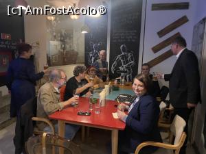 [P07] Grivita Pub&Grill - acum incepeti sa ghiciti personajele » foto by mishu
 - 
<span class="allrVoted glyphicon glyphicon-heart hidden" id="av1397194"></span>
<a class="m-l-10 hidden" id="sv1397194" onclick="voting_Foto_DelVot(,1397194,4083)" role="button">șterge vot <span class="glyphicon glyphicon-remove"></span></a>
<a id="v91397194" class=" c-red"  onclick="voting_Foto_SetVot(1397194)" role="button"><span class="glyphicon glyphicon-heart-empty"></span> <b>LIKE</b> = Votează poza</a> <img class="hidden"  id="f1397194W9" src="/imagini/loader.gif" border="0" /><span class="AjErrMes hidden" id="e1397194ErM"></span>