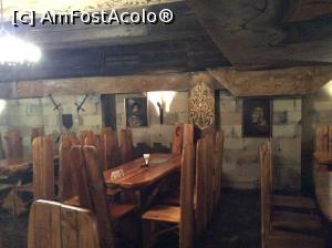 [P14] Restaurantul Excalibur - detalii interior » foto by mishu
 - 
<span class="allrVoted glyphicon glyphicon-heart hidden" id="av748895"></span>
<a class="m-l-10 hidden" id="sv748895" onclick="voting_Foto_DelVot(,748895,4083)" role="button">șterge vot <span class="glyphicon glyphicon-remove"></span></a>
<a id="v9748895" class=" c-red"  onclick="voting_Foto_SetVot(748895)" role="button"><span class="glyphicon glyphicon-heart-empty"></span> <b>LIKE</b> = Votează poza</a> <img class="hidden"  id="f748895W9" src="/imagini/loader.gif" border="0" /><span class="AjErrMes hidden" id="e748895ErM"></span>