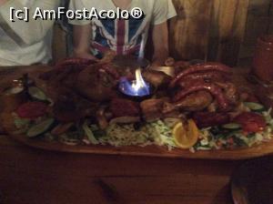 [P27] Restaurantul Excalibur - parca aici se vede mai bine platoul » foto by mishu
 - 
<span class="allrVoted glyphicon glyphicon-heart hidden" id="av748908"></span>
<a class="m-l-10 hidden" id="sv748908" onclick="voting_Foto_DelVot(,748908,4083)" role="button">șterge vot <span class="glyphicon glyphicon-remove"></span></a>
<a id="v9748908" class=" c-red"  onclick="voting_Foto_SetVot(748908)" role="button"><span class="glyphicon glyphicon-heart-empty"></span> <b>LIKE</b> = Votează poza</a> <img class="hidden"  id="f748908W9" src="/imagini/loader.gif" border="0" /><span class="AjErrMes hidden" id="e748908ErM"></span>