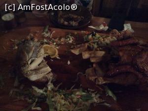 [P28] Restaurantul Excalibur - incepe sa se goleasca » foto by mishu
 - 
<span class="allrVoted glyphicon glyphicon-heart hidden" id="av748909"></span>
<a class="m-l-10 hidden" id="sv748909" onclick="voting_Foto_DelVot(,748909,4083)" role="button">șterge vot <span class="glyphicon glyphicon-remove"></span></a>
<a id="v9748909" class=" c-red"  onclick="voting_Foto_SetVot(748909)" role="button"><span class="glyphicon glyphicon-heart-empty"></span> <b>LIKE</b> = Votează poza</a> <img class="hidden"  id="f748909W9" src="/imagini/loader.gif" border="0" /><span class="AjErrMes hidden" id="e748909ErM"></span>