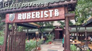 [P01] Restaurantul Burebista Tradițional - poarta în stil maramureșean » foto by Carmen Ion
 - 
<span class="allrVoted glyphicon glyphicon-heart hidden" id="av1370330"></span>
<a class="m-l-10 hidden" id="sv1370330" onclick="voting_Foto_DelVot(,1370330,4083)" role="button">șterge vot <span class="glyphicon glyphicon-remove"></span></a>
<a id="v91370330" class=" c-red"  onclick="voting_Foto_SetVot(1370330)" role="button"><span class="glyphicon glyphicon-heart-empty"></span> <b>LIKE</b> = Votează poza</a> <img class="hidden"  id="f1370330W9" src="/imagini/loader.gif" border="0" /><span class="AjErrMes hidden" id="e1370330ErM"></span>