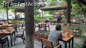 [P02] Restaurantul Burebista Tradițional - terasa » foto by Carmen Ion
 - 
<span class="allrVoted glyphicon glyphicon-heart hidden" id="av1370331"></span>
<a class="m-l-10 hidden" id="sv1370331" onclick="voting_Foto_DelVot(,1370331,4083)" role="button">șterge vot <span class="glyphicon glyphicon-remove"></span></a>
<a id="v91370331" class=" c-red"  onclick="voting_Foto_SetVot(1370331)" role="button"><span class="glyphicon glyphicon-heart-empty"></span> <b>LIKE</b> = Votează poza</a> <img class="hidden"  id="f1370331W9" src="/imagini/loader.gif" border="0" /><span class="AjErrMes hidden" id="e1370331ErM"></span>