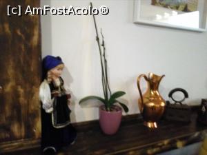 [P20] Încercare (nu foarte reuşită) de decoraţiuni interioare.  » foto by Carmen Ion
 - 
<span class="allrVoted glyphicon glyphicon-heart hidden" id="av834343"></span>
<a class="m-l-10 hidden" id="sv834343" onclick="voting_Foto_DelVot(,834343,4083)" role="button">șterge vot <span class="glyphicon glyphicon-remove"></span></a>
<a id="v9834343" class=" c-red"  onclick="voting_Foto_SetVot(834343)" role="button"><span class="glyphicon glyphicon-heart-empty"></span> <b>LIKE</b> = Votează poza</a> <img class="hidden"  id="f834343W9" src="/imagini/loader.gif" border="0" /><span class="AjErrMes hidden" id="e834343ErM"></span>