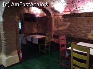 [P25] Crama de la Garlic Pub arată bine.  » foto by Carmen Ion
 - 
<span class="allrVoted glyphicon glyphicon-heart hidden" id="av834348"></span>
<a class="m-l-10 hidden" id="sv834348" onclick="voting_Foto_DelVot(,834348,4083)" role="button">șterge vot <span class="glyphicon glyphicon-remove"></span></a>
<a id="v9834348" class=" c-red"  onclick="voting_Foto_SetVot(834348)" role="button"><span class="glyphicon glyphicon-heart-empty"></span> <b>LIKE</b> = Votează poza</a> <img class="hidden"  id="f834348W9" src="/imagini/loader.gif" border="0" /><span class="AjErrMes hidden" id="e834348ErM"></span>