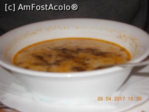 [P21] Supa, după ce se consumase ceva din ea. Piperul a fost la liber dar daca mai venim, cred ca-l vor ascunde!  » foto by elviramvio
 - 
<span class="allrVoted glyphicon glyphicon-heart hidden" id="av845353"></span>
<a class="m-l-10 hidden" id="sv845353" onclick="voting_Foto_DelVot(,845353,4083)" role="button">șterge vot <span class="glyphicon glyphicon-remove"></span></a>
<a id="v9845353" class=" c-red"  onclick="voting_Foto_SetVot(845353)" role="button"><span class="glyphicon glyphicon-heart-empty"></span> <b>LIKE</b> = Votează poza</a> <img class="hidden"  id="f845353W9" src="/imagini/loader.gif" border="0" /><span class="AjErrMes hidden" id="e845353ErM"></span>