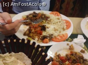 [P04] Mâncare de vita cu legume și garnitura de orez » foto by Lale
 - 
<span class="allrVoted glyphicon glyphicon-heart hidden" id="av843351"></span>
<a class="m-l-10 hidden" id="sv843351" onclick="voting_Foto_DelVot(,843351,4083)" role="button">șterge vot <span class="glyphicon glyphicon-remove"></span></a>
<a id="v9843351" class=" c-red"  onclick="voting_Foto_SetVot(843351)" role="button"><span class="glyphicon glyphicon-heart-empty"></span> <b>LIKE</b> = Votează poza</a> <img class="hidden"  id="f843351W9" src="/imagini/loader.gif" border="0" /><span class="AjErrMes hidden" id="e843351ErM"></span>
