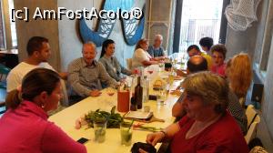 [P01] P01-Prieteni la masă. Mai este de lucru la finisajele interioare.  » foto by doinafil
 - 
<span class="allrVoted glyphicon glyphicon-heart hidden" id="av970036"></span>
<a class="m-l-10 hidden" id="sv970036" onclick="voting_Foto_DelVot(,970036,4083)" role="button">șterge vot <span class="glyphicon glyphicon-remove"></span></a>
<a id="v9970036" class=" c-red"  onclick="voting_Foto_SetVot(970036)" role="button"><span class="glyphicon glyphicon-heart-empty"></span> <b>LIKE</b> = Votează poza</a> <img class="hidden"  id="f970036W9" src="/imagini/loader.gif" border="0" /><span class="AjErrMes hidden" id="e970036ErM"></span>