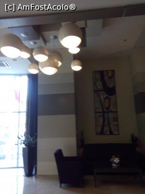 [P21] Hotel Double Tree by Hilton - la parter, holul de la recepție,  » foto by danaeldreny*
 - 
<span class="allrVoted glyphicon glyphicon-heart hidden" id="av906639"></span>
<a class="m-l-10 hidden" id="sv906639" onclick="voting_Foto_DelVot(,906639,4083)" role="button">șterge vot <span class="glyphicon glyphicon-remove"></span></a>
<a id="v9906639" class=" c-red"  onclick="voting_Foto_SetVot(906639)" role="button"><span class="glyphicon glyphicon-heart-empty"></span> <b>LIKE</b> = Votează poza</a> <img class="hidden"  id="f906639W9" src="/imagini/loader.gif" border="0" /><span class="AjErrMes hidden" id="e906639ErM"></span>