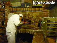 [P14] Restaurantul La Sediu - Cuptorul pe lemne. » foto by Horia
 - 
<span class="allrVoted glyphicon glyphicon-heart hidden" id="av171890"></span>
<a class="m-l-10 hidden" id="sv171890" onclick="voting_Foto_DelVot(,171890,4083)" role="button">șterge vot <span class="glyphicon glyphicon-remove"></span></a>
<a id="v9171890" class=" c-red"  onclick="voting_Foto_SetVot(171890)" role="button"><span class="glyphicon glyphicon-heart-empty"></span> <b>LIKE</b> = Votează poza</a> <img class="hidden"  id="f171890W9" src="/imagini/loader.gif" border="0" /><span class="AjErrMes hidden" id="e171890ErM"></span>