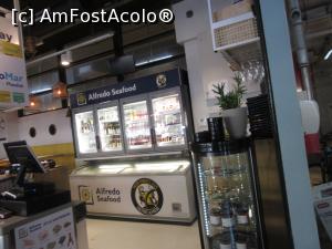 [P15] Bistro Mar Sea Food, interior » foto by Michi
 - 
<span class="allrVoted glyphicon glyphicon-heart hidden" id="av1238051"></span>
<a class="m-l-10 hidden" id="sv1238051" onclick="voting_Foto_DelVot(,1238051,4083)" role="button">șterge vot <span class="glyphicon glyphicon-remove"></span></a>
<a id="v91238051" class=" c-red"  onclick="voting_Foto_SetVot(1238051)" role="button"><span class="glyphicon glyphicon-heart-empty"></span> <b>LIKE</b> = Votează poza</a> <img class="hidden"  id="f1238051W9" src="/imagini/loader.gif" border="0" /><span class="AjErrMes hidden" id="e1238051ErM"></span>