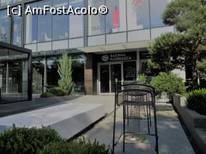 [P25] Rest. Raionul Floreasca în Agora » foto by Michi
 - 
<span class="allrVoted glyphicon glyphicon-heart hidden" id="av1238061"></span>
<a class="m-l-10 hidden" id="sv1238061" onclick="voting_Foto_DelVot(,1238061,4083)" role="button">șterge vot <span class="glyphicon glyphicon-remove"></span></a>
<a id="v91238061" class=" c-red"  onclick="voting_Foto_SetVot(1238061)" role="button"><span class="glyphicon glyphicon-heart-empty"></span> <b>LIKE</b> = Votează poza</a> <img class="hidden"  id="f1238061W9" src="/imagini/loader.gif" border="0" /><span class="AjErrMes hidden" id="e1238061ErM"></span>