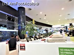 [P29] Firmă în fast food » foto by Michi
 - 
<span class="allrVoted glyphicon glyphicon-heart hidden" id="av1348357"></span>
<a class="m-l-10 hidden" id="sv1348357" onclick="voting_Foto_DelVot(,1348357,4083)" role="button">șterge vot <span class="glyphicon glyphicon-remove"></span></a>
<a id="v91348357" class=" c-red"  onclick="voting_Foto_SetVot(1348357)" role="button"><span class="glyphicon glyphicon-heart-empty"></span> <b>LIKE</b> = Votează poza</a> <img class="hidden"  id="f1348357W9" src="/imagini/loader.gif" border="0" /><span class="AjErrMes hidden" id="e1348357ErM"></span>