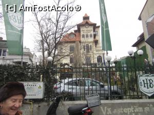 [P03] Hanu´Berarilor- casa Elena Lupescu » foto by Michi
 - 
<span class="allrVoted glyphicon glyphicon-heart hidden" id="av1390337"></span>
<a class="m-l-10 hidden" id="sv1390337" onclick="voting_Foto_DelVot(,1390337,4083)" role="button">șterge vot <span class="glyphicon glyphicon-remove"></span></a>
<a id="v91390337" class=" c-red"  onclick="voting_Foto_SetVot(1390337)" role="button"><span class="glyphicon glyphicon-heart-empty"></span> <b>LIKE</b> = Votează poza</a> <img class="hidden"  id="f1390337W9" src="/imagini/loader.gif" border="0" /><span class="AjErrMes hidden" id="e1390337ErM"></span>