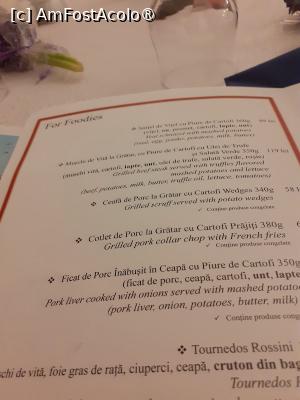 [P19] Meniul a la carte » foto by Michi
 - 
<span class="allrVoted glyphicon glyphicon-heart hidden" id="av1477678"></span>
<a class="m-l-10 hidden" id="sv1477678" onclick="voting_Foto_DelVot(,1477678,4083)" role="button">șterge vot <span class="glyphicon glyphicon-remove"></span></a>
<a id="v91477678" class=" c-red"  onclick="voting_Foto_SetVot(1477678)" role="button"><span class="glyphicon glyphicon-heart-empty"></span> <b>LIKE</b> = Votează poza</a> <img class="hidden"  id="f1477678W9" src="/imagini/loader.gif" border="0" /><span class="AjErrMes hidden" id="e1477678ErM"></span>