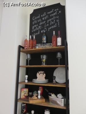 [P16] Decorațiuni - Grivița Pub & Grill.  » foto by tata123 🔱
 - 
<span class="allrVoted glyphicon glyphicon-heart hidden" id="av775889"></span>
<a class="m-l-10 hidden" id="sv775889" onclick="voting_Foto_DelVot(,775889,4083)" role="button">șterge vot <span class="glyphicon glyphicon-remove"></span></a>
<a id="v9775889" class=" c-red"  onclick="voting_Foto_SetVot(775889)" role="button"><span class="glyphicon glyphicon-heart-empty"></span> <b>LIKE</b> = Votează poza</a> <img class="hidden"  id="f775889W9" src="/imagini/loader.gif" border="0" /><span class="AjErrMes hidden" id="e775889ErM"></span>