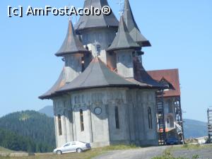 [P11] Biserica Manastirii din pasul Prislop in constructie in anul 2009 . » foto by liviu49
 - 
<span class="allrVoted glyphicon glyphicon-heart hidden" id="av1305198"></span>
<a class="m-l-10 hidden" id="sv1305198" onclick="voting_Foto_DelVot(,1305198,4091)" role="button">șterge vot <span class="glyphicon glyphicon-remove"></span></a>
<a id="v91305198" class=" c-red"  onclick="voting_Foto_SetVot(1305198)" role="button"><span class="glyphicon glyphicon-heart-empty"></span> <b>LIKE</b> = Votează poza</a> <img class="hidden"  id="f1305198W9" src="/imagini/loader.gif" border="0" /><span class="AjErrMes hidden" id="e1305198ErM"></span>